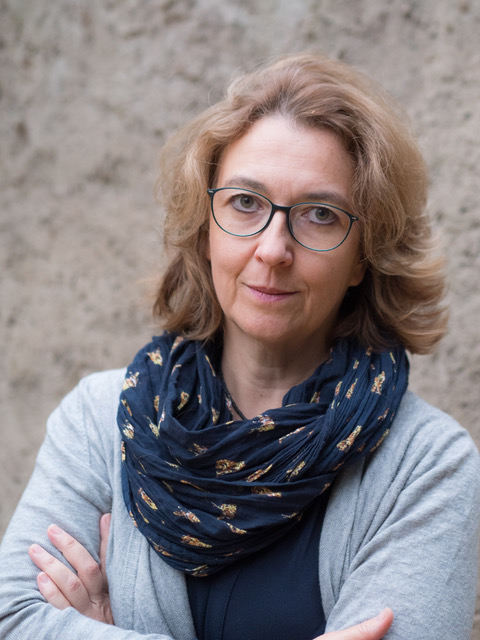 Porträt Elisa Jakob - Autorin und Schriftstellerin